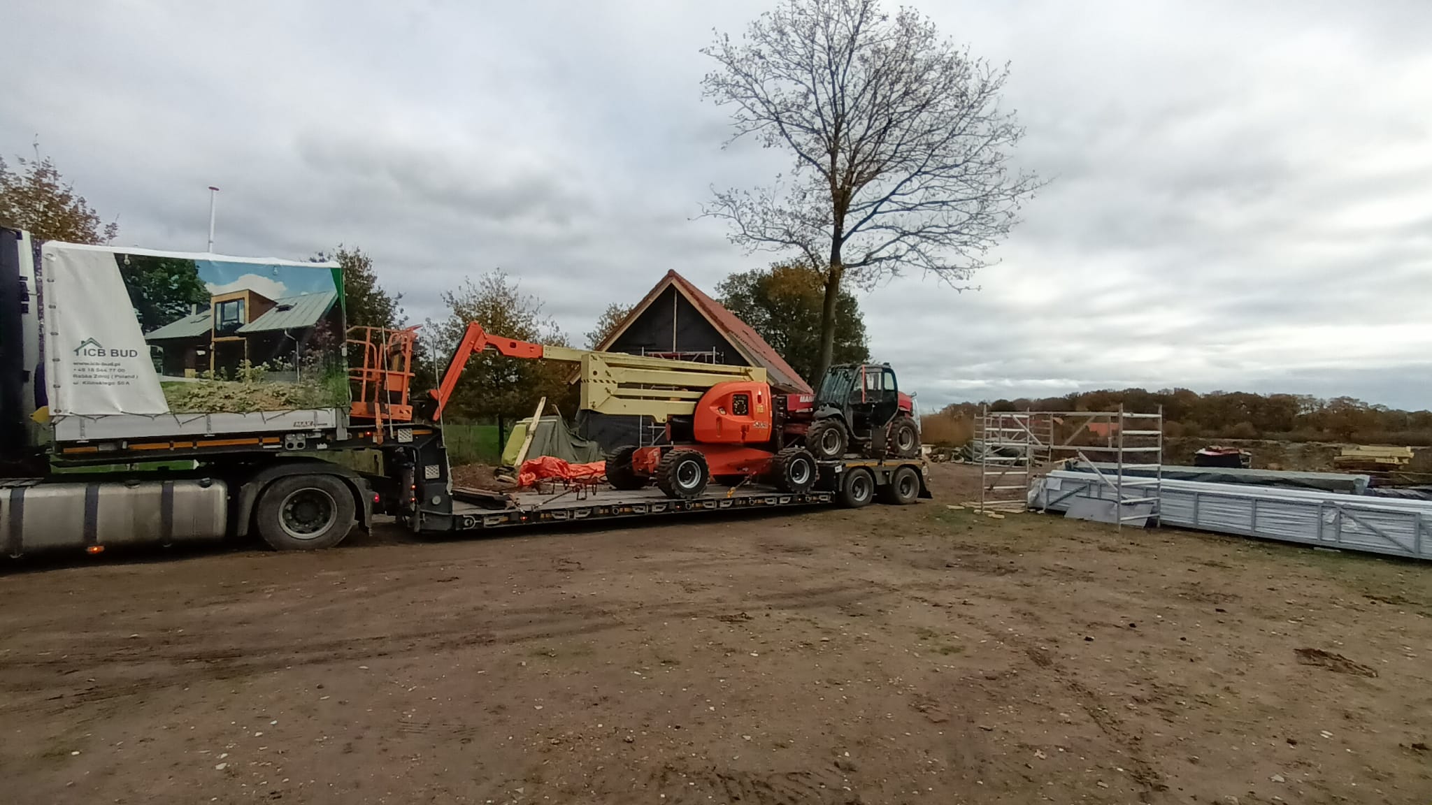 a7a40eed-5375-41c6-aaf8-6dea928edc45