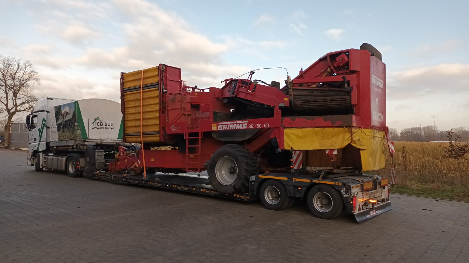 c7bde279-4e98-4613-b9e2-193452b69888