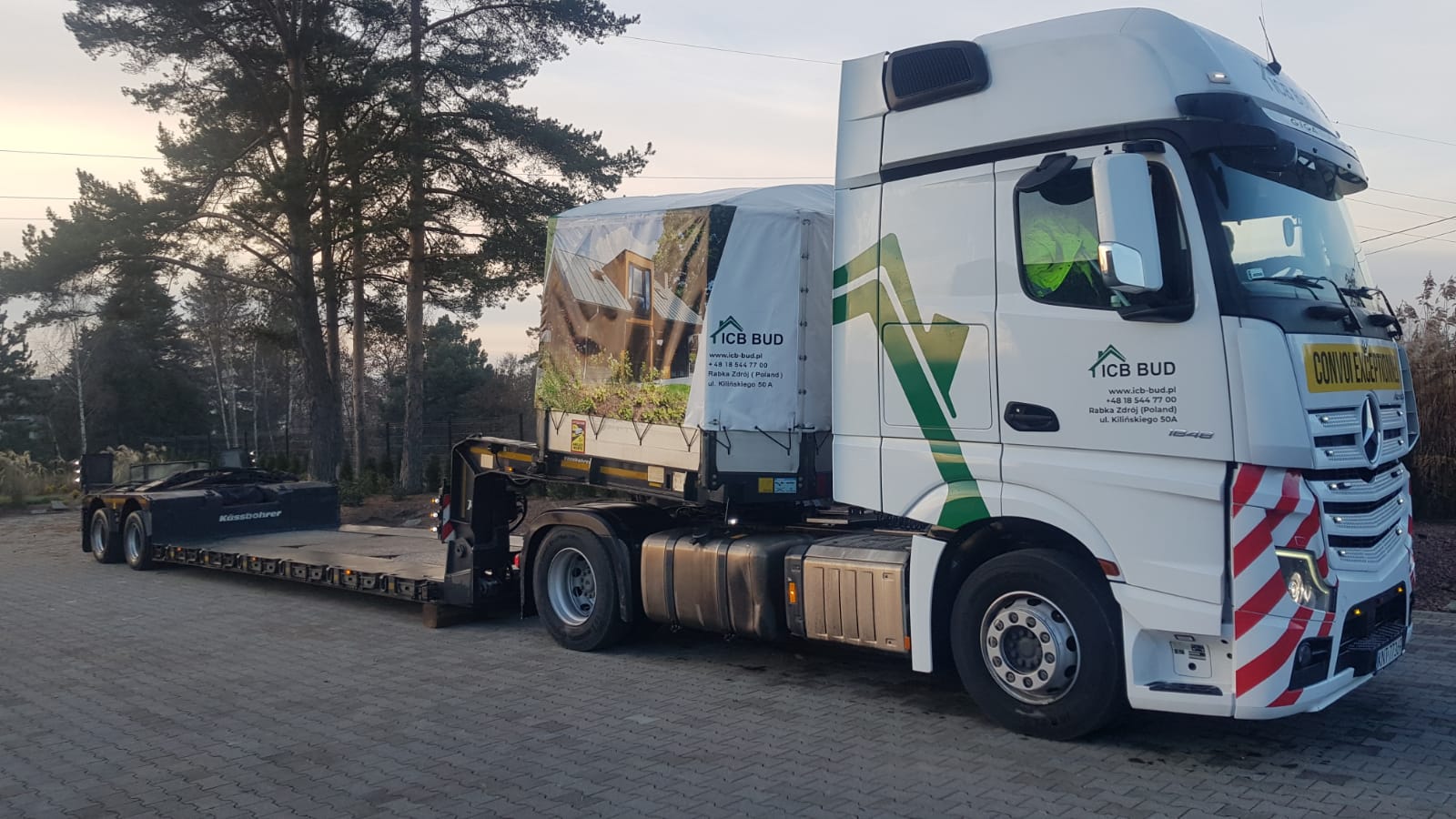 ca182eb0-5819-4880-93d4-fc9645807439